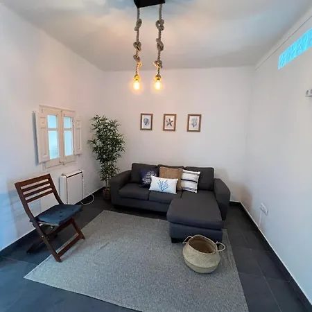 Apartment Near Ramblas - Only For Over 32 Days Barcelona