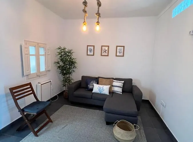 Apartment Near Ramblas - Only For Over 32 Days Barcelona