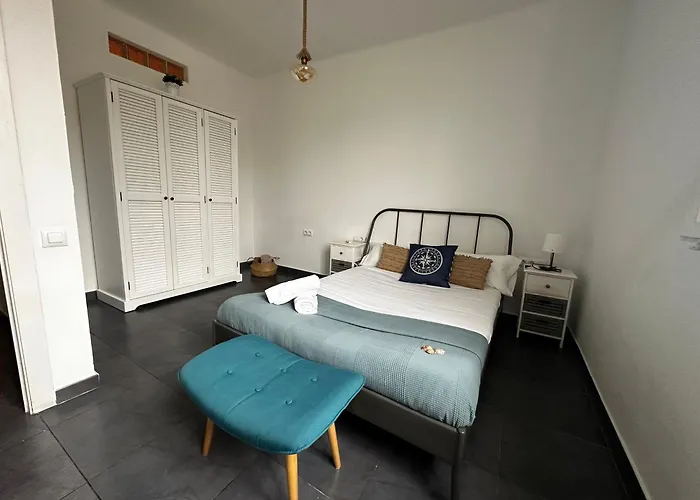 Apartment Near Ramblas - Only For Over 32 Days Barcelona