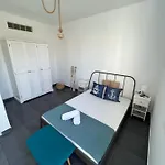 Near Ramblas - Only For Over 32 Days *